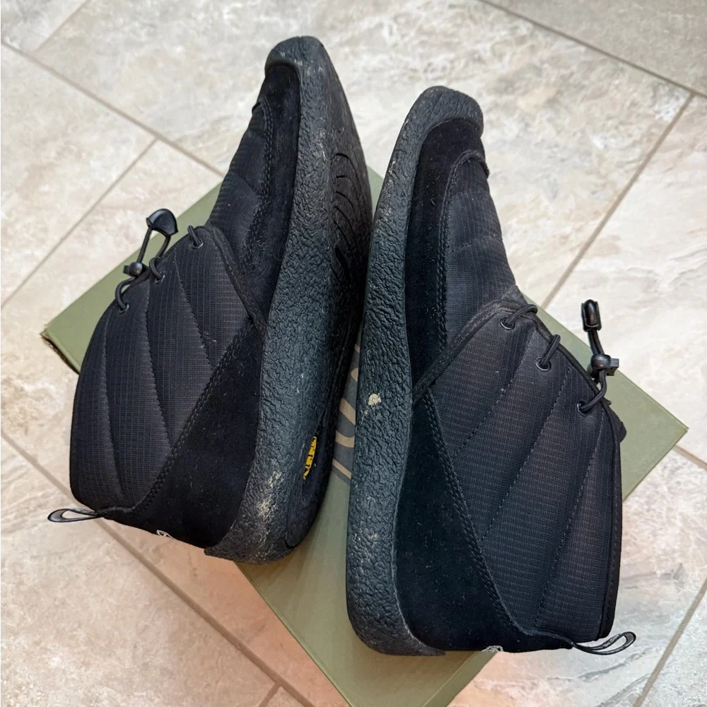 KEEN Men's Black Howser II Chukka Boots Size 10.5